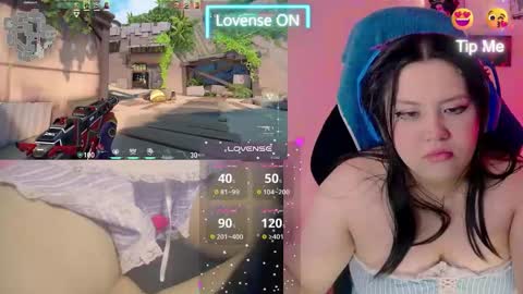 Snapshot of crystal_velvet01 chatting on January 23, 6:06 am crystal online show from January 23, 6:06 am