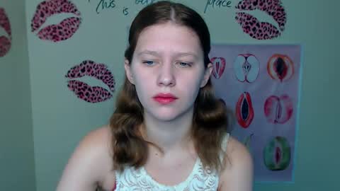 Stella online show from December 15, 7:01 am