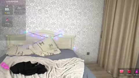 Snapshot of crystall_bliss chatting on November 11, 3:56 pm Nika online show from November 11, 3:56 pm