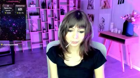 crystallbloom online show from November 10, 2:05 pm