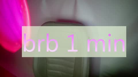 Snapshot of crystallkris chatting on December 29, 11:18 pm Kristina online show from December 29, 11:18 pm