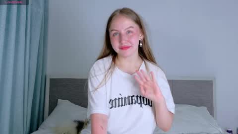 Lina online show from May 11, 11:05 am