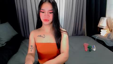 bea takashi  online show from January 8, 9:33 am