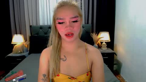 bea takashi  online show from April 4, 9:07 am