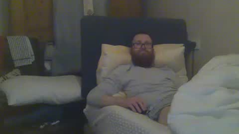 chris online show from February 8, 3:30 am