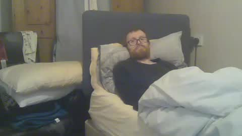 chris online show from November 26, 12:22 am