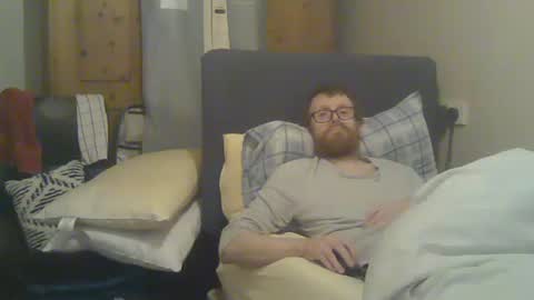 chris online show from December 16, 11:54 pm