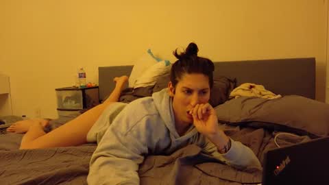 Snapshot of csanchez124561 chatting on February 21, 7:12 am tina online show from February 21, 7:12 am