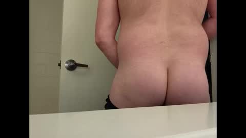 csunny37 online show from March 28, 7:24 pm