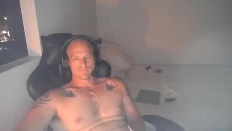 ct250787 online show from March 21, 10:31 am