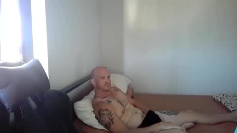 ct250787 online show from April 1, 1:50 am