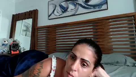 cubanrican1 online show from September 25, 5:49 pm