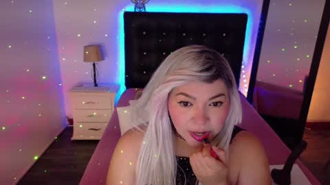 cuckoldlover69_ online show from December 24, 4:00 am