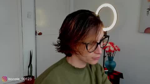 Leonela online show from December 19, 6:26 pm