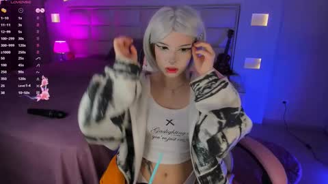 Cuddly Kitten online show from September 27, 10:26 pm