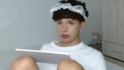 Cuddly online show from February 27, 6:42 pm