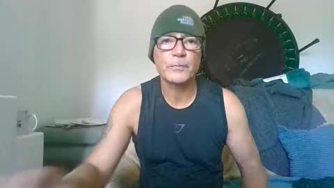 Snapshot of cum440055 chatting on May 27, 10:01 am cum440055 online show from May 27, 10:01 am