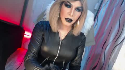 CUMMELA SLUTI online show from July 8, 12:15 am
