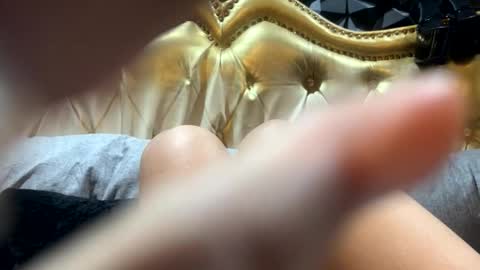 im KIM new girl to spoil online show from October 26, 3:07 pm