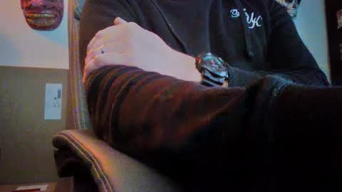 Snapshot of cum_gun_19 chatting on October 7, 7:27 am cum gun online show from October 7, 7:27 am