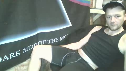 Snapshot of cum_to_me63282 chatting on December 3, 2:08 am cum_to_me63282 online show from December 3, 2:08 am