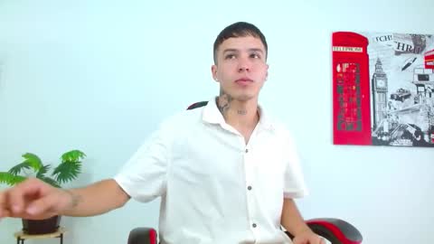 cumandres online show from March 4, 3:40 pm