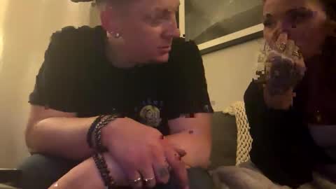 CuMAw3R online show from April 8, 7:52 am