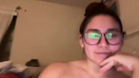 Snapshot of cumberinme chatting on March 11, 7:48 am cumberinme online show from March 11, 7:48 am