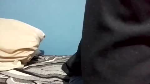 cumbian_chero online show from February 7, 1:22 pm