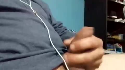 cumbian_chero online show from March 13, 1:40 pm