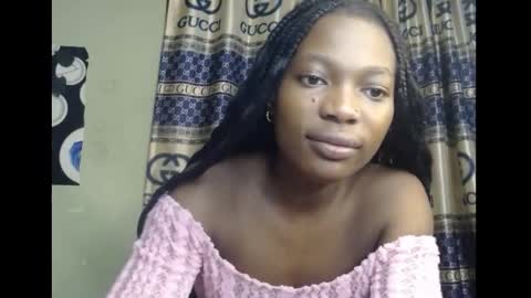 Snapshot of cumebony_petit chatting on September 30, 10:26 pm cumebony_petit online show from September 30, 10:26 pm
