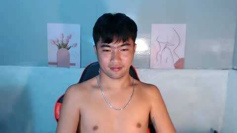 Snapshot of cumhavefun25 chatting on July 3, 2:07 am ask me online show from July 3, 2:07 am