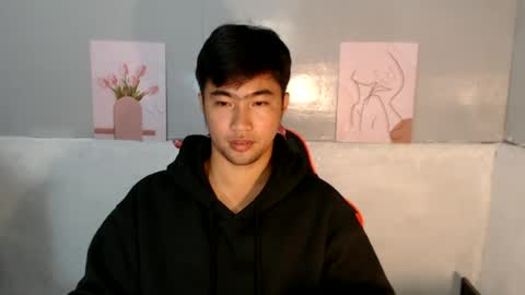 Snapshot of cumhavefun25 chatting on July 9, 6:23 pm ask me online show from July 9, 6:23 pm