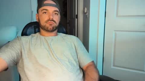 Snapshot of cummmg23 chatting on September 23, 7:00 am cummmg23 online show from September 23, 7:00 am