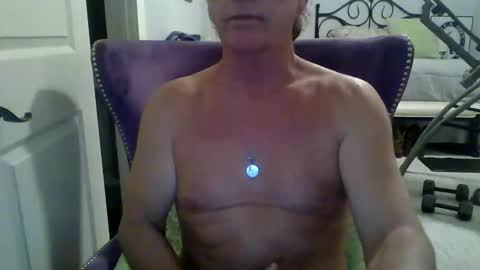 cumngetit910 online show from December 2, 10:38 pm