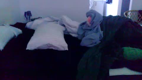 cumtowa online show from September 9, 11:04 pm