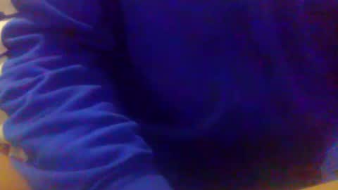 Snapshot of cumnridewa chatting on May 19, 11:33 pm cumtowa online show from May 19, 11:33 pm