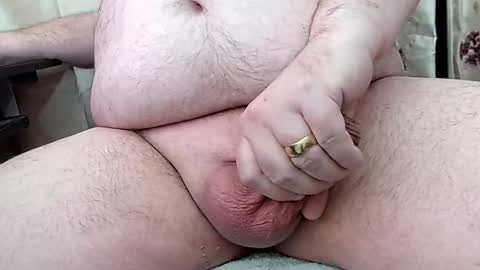 Snapshot of cumoncamgb chatting on February 3, 9:20 pm CumOnCamGB online show from February 3, 9:20 pm