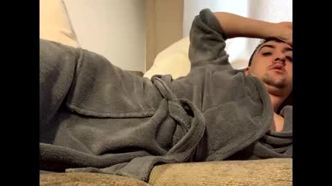 Snapshot of cumplaywithbilly chatting on January 2, 9:43 am Billy online show from January 2, 9:43 am