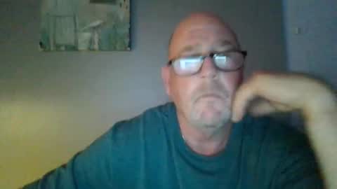 Snapshot of cumsalot55797187 chatting on January 30, 3:00 am cumsalot55797187 online show from January 30, 3:00 am