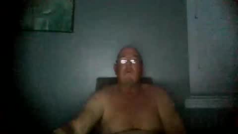 Snapshot of cumsalot55797187 chatting on November 7, 4:01 am cumsalot55797187 online show from November 7, 4:01 am
