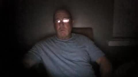 Snapshot of cumsalot55797187 chatting on December 15, 3:22 am cumsalot55797187 online show from December 15, 3:22 am