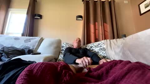 cumslowlyforu online show from April 4, 7:55 pm