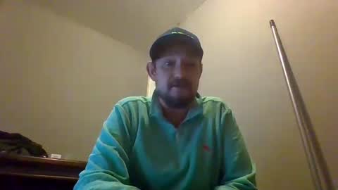 Snapshot of cuntreeboy68 chatting on December 2, 3:47 am Bash online show from December 2, 3:47 am