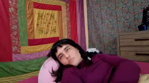 Snapshot of cuntspirit669 chatting on December 2, 10:49 pm cuntspirit669 online show from December 2, 10:49 pm