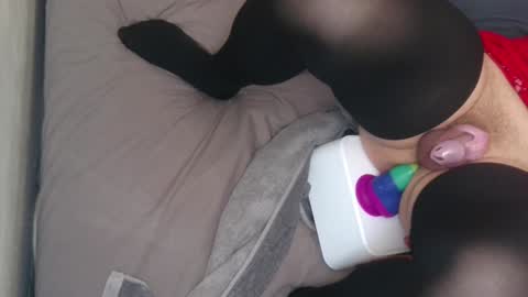 Snapshot of cupchino chatting on January 12, 1:42 am Kupchino online show from January 12, 1:42 am