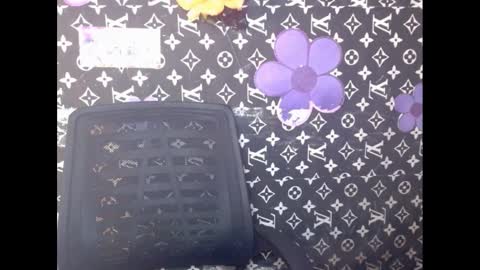 Snapshot of cupidxdoll chatting on March 8, 12:44 am cupidxdoll online show from March 8, 12:44 am