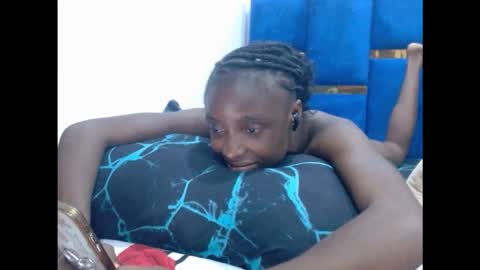 Snapshot of cupidxdoll chatting on October 22, 12:11 am cupidxdoll online show from October 22, 12:11 am