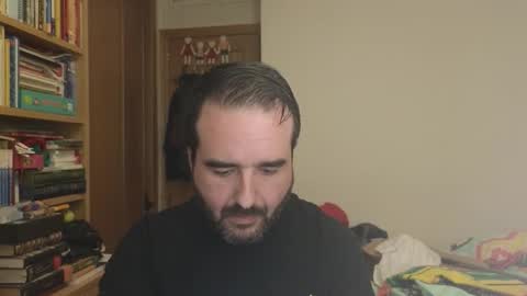 curiosillo1983 online show from December 16, 4:45 pm