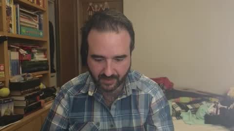 curiosillo1983 online show from December 22, 4:04 pm